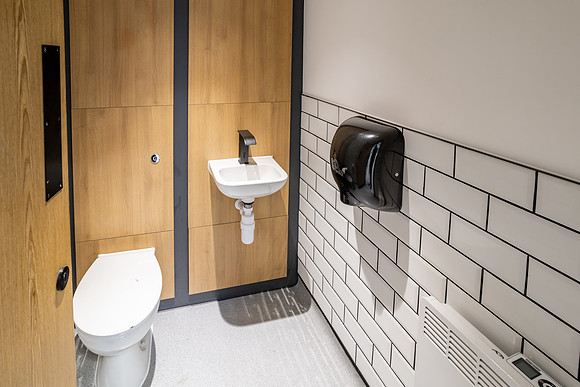 Unit 16 Ashby Park-74