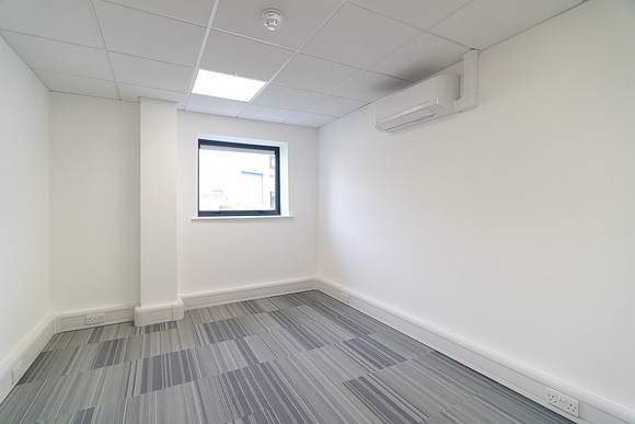 Stag Park, Ashford (Unit 1) 018