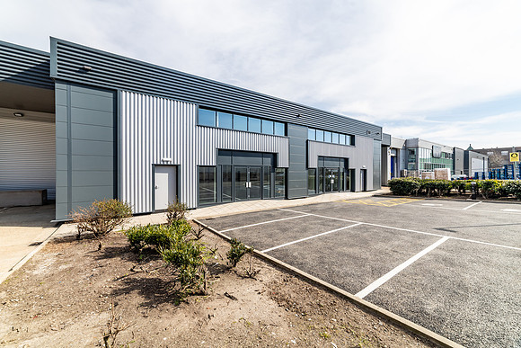 Units 2 and 3 - Oxgate Centre-44