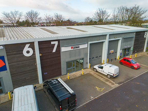Chichester Trade Centre - Unit 7 - Aerials - 005