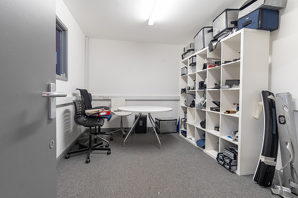 Chichester Trade Centre - Unit 7 - Interiors - 001