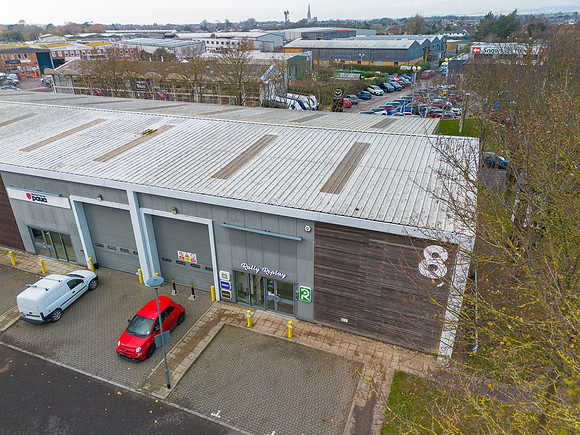 Chichester Trade Centre - Unit 8 - Aerials - 001