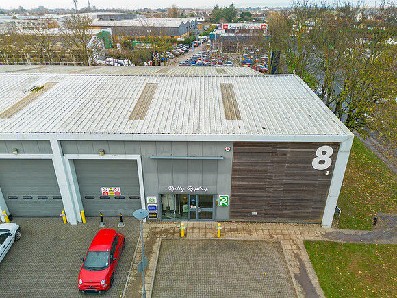 Chichester Trade Centre - Unit 8 - Aerials - 007