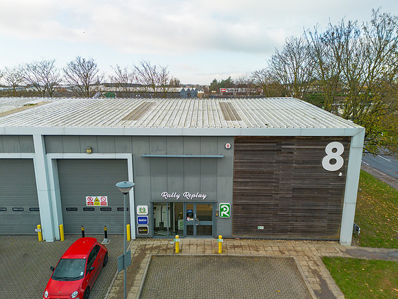 Chichester Trade Centre - Unit 8 - Aerials - 008