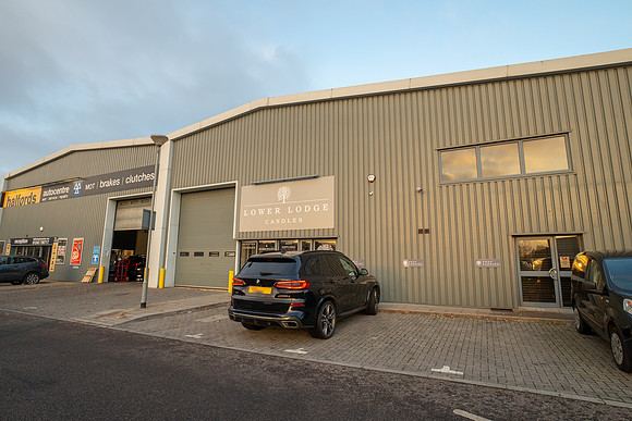 Chichester Trade Centre - Unit 10 - Exteriors - 008