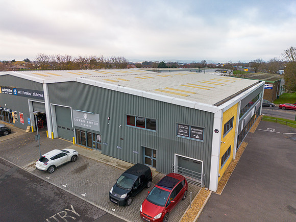 Chichester Trade Centre - Unit 10 - Aerials - 002