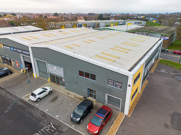 Chichester Trade Centre - Unit 10 - Aerials - 001