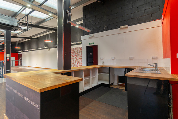 Chichester Trade Centre - Unit 11 - Interiors - 002