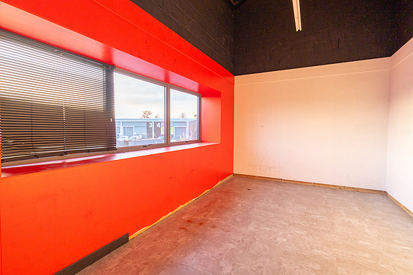 Chichester Trade Centre - Unit 11 - Interiors - 009