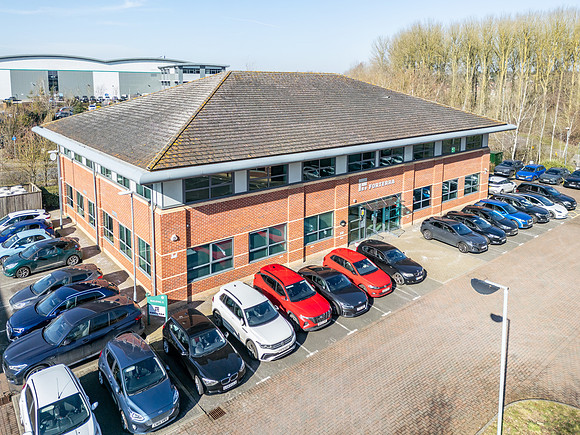 5 Grange Park Court, Northampton 003
