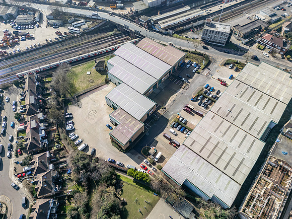 Falcon Park - Neasden-120