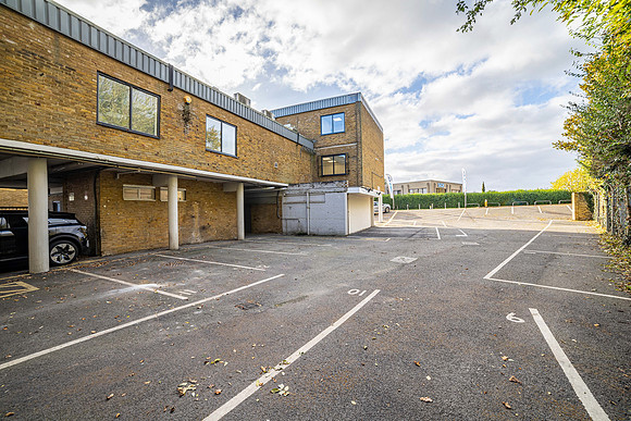 Redfern House - St Albans-60