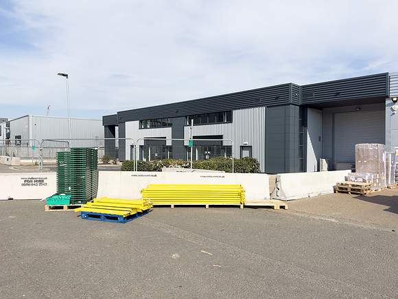 Units 2 and 3 - Oxgate Centre-54