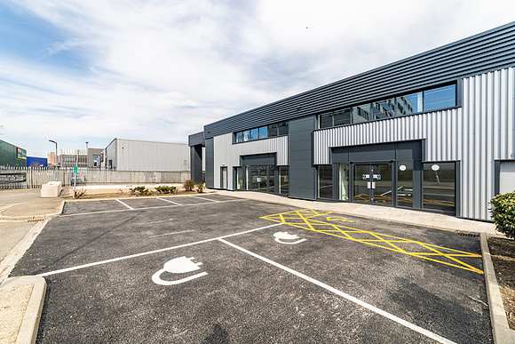 Units 2 and 3 - Oxgate Centre-31