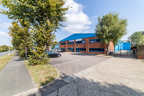 3 Maxted Road 023
