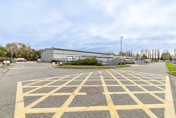 8 Carousel Way - Riverside NN-97