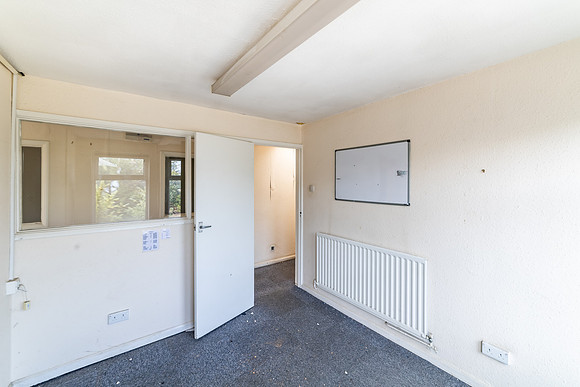 Commerce Way - Leighton Buzzard-37