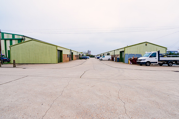 ELLOUGH-35
