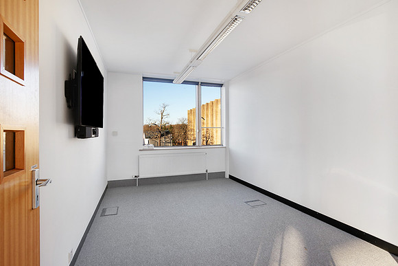 BRE_Park_Buildings16&17_GroundLevel_WellsDesign (174 of 232)
