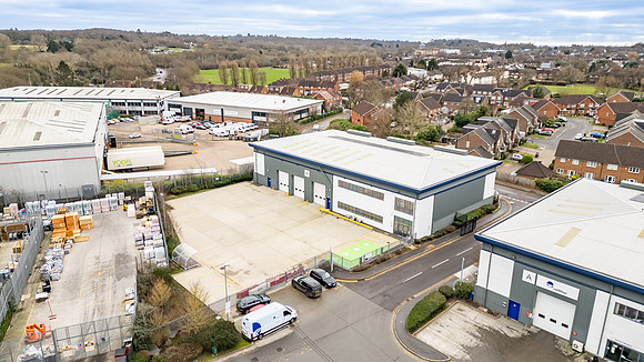 Unit E Elstree Trade Park-35