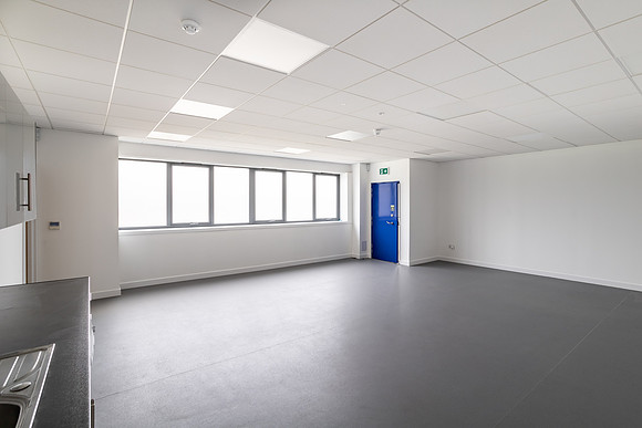 Unit E Elstree Trade Park-80
