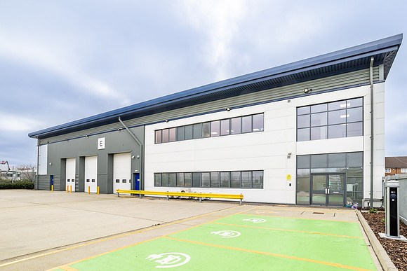 Unit E Elstree Trade Park-97