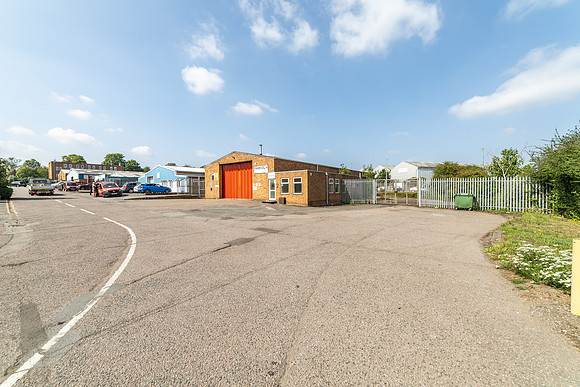Commerce Way - Leighton Buzzard-25