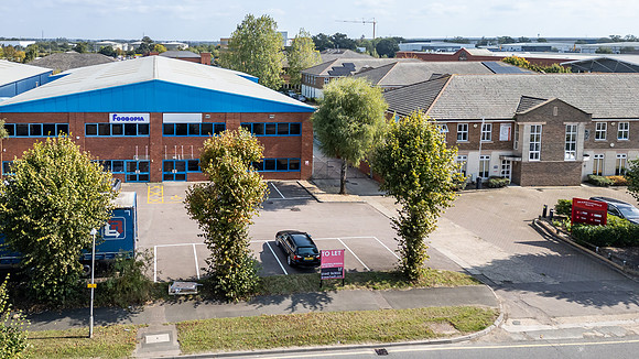 3 Maxted Road 008
