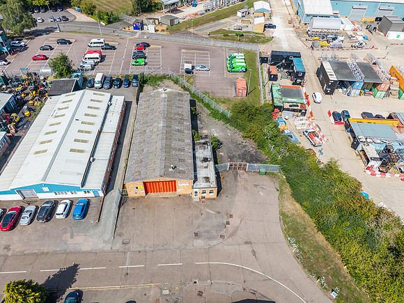 Commerce Way - Leighton Buzzard-77
