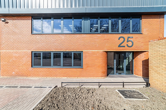 Unit 25 Abbey Road Industrial Estate-16