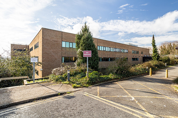 Woodlands - Bedford-71