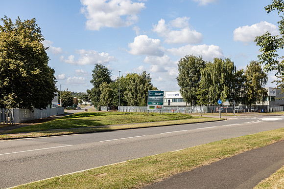 Brackmills_Central_126