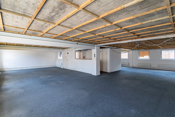 30-31 Northbrook Street - Newbury 050