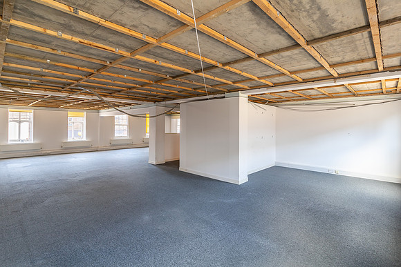 30-31 Northbrook Street - Newbury 046