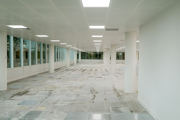 Titan House-12