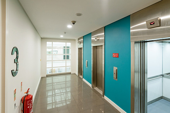 Titan House-32