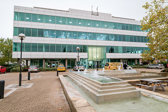 Titan House-4