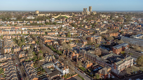 9-17 The Avenue - Lincoln-41