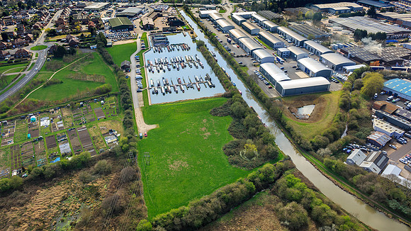 20129-03-28 TRINITY MARINA ARIEL STILLS-19