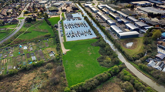 20129-03-28 TRINITY MARINA ARIEL STILLS-18