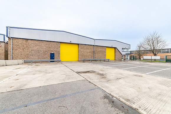 Unit 14 Trident Ind Estate 039