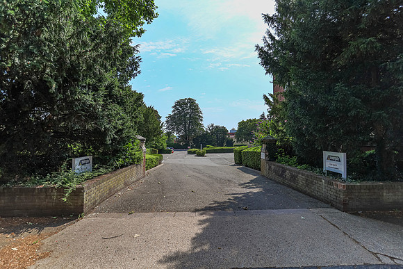 Princess House & Woodlands House 38