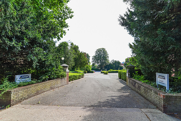 Princess House & Woodlands House 39