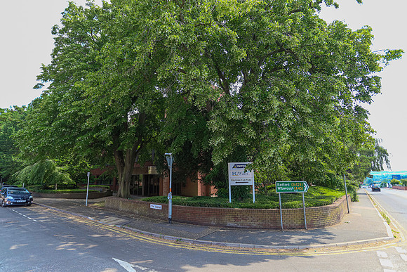 Woodlands House 16