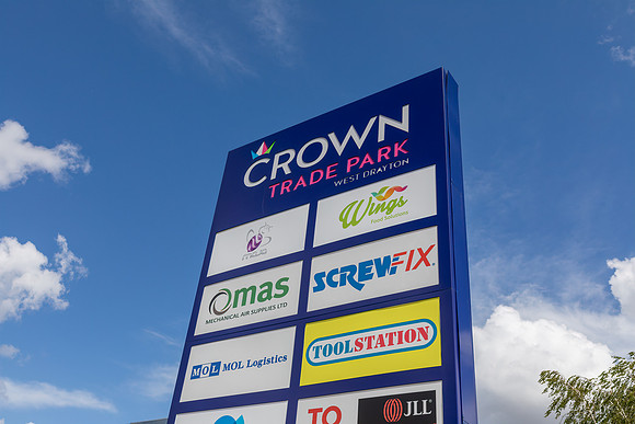 Crown-043A