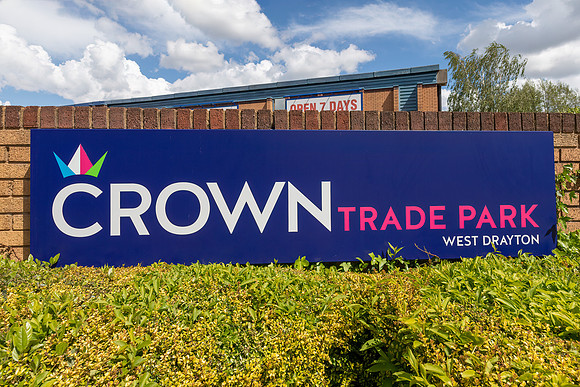 Crown-046A