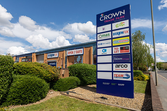 Crown-044A