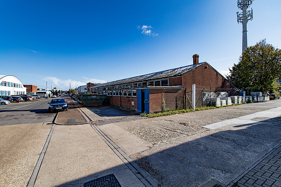 2 Brookside Avenue 30
