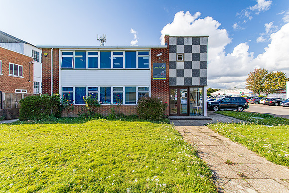 2 Brookside Avenue 42