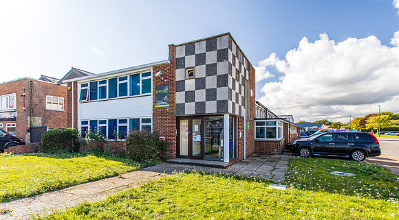 2 Brookside Avenue 47